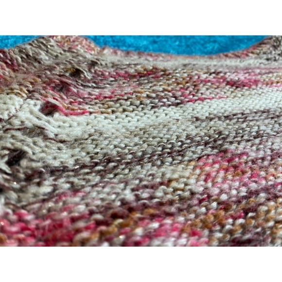 Multicolored Cozy Knit Sweater - Picture 3 of 3